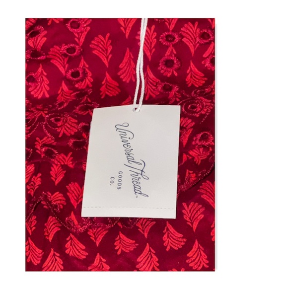 Red Collared Shirt (Prairie Look) | Universal Thread - Picture 2 of 4